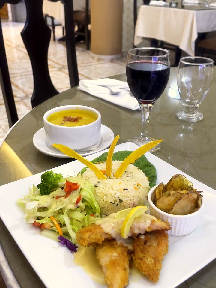 Plato del menú ejecutivo del Restaurante Puerta del Sol