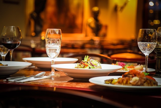 Tu Restaurante en Panamá Necesita Más que un Menú en PDF: el Caso por un Sitio Optimizado